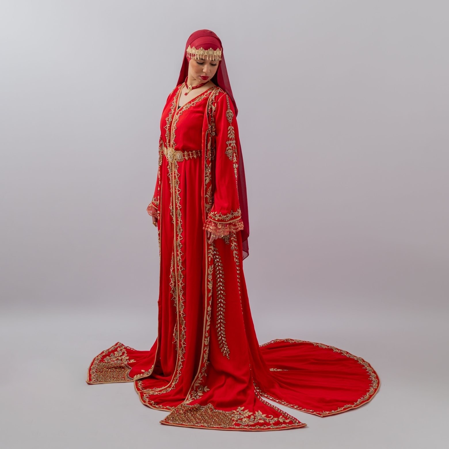 Portrait de grossesse face caméra